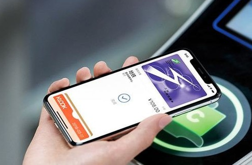 苹果Apple Pay已率先开通了支持北京市和上海市的交通卡
