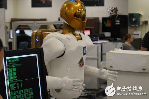 机器人主要分为工业机器人、服务机器人以及特殊机器人