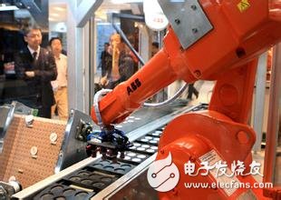 ABB：以机器人全力支持中国工业制造