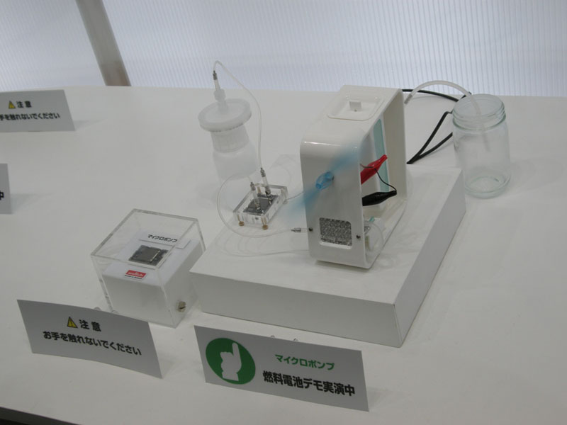 图5：村田制作所展示的燃料电池传送方案。