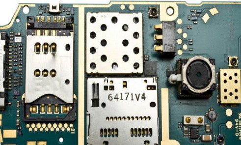 英特尔第二代FinFET芯片，有利于开发更好的CPU/GPU/调制解调器设计