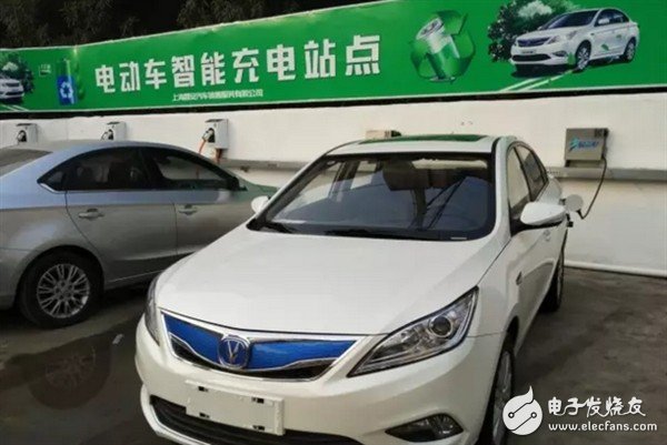 中国电动汽车充电标准统一的背后 老充电桩面临淘汰