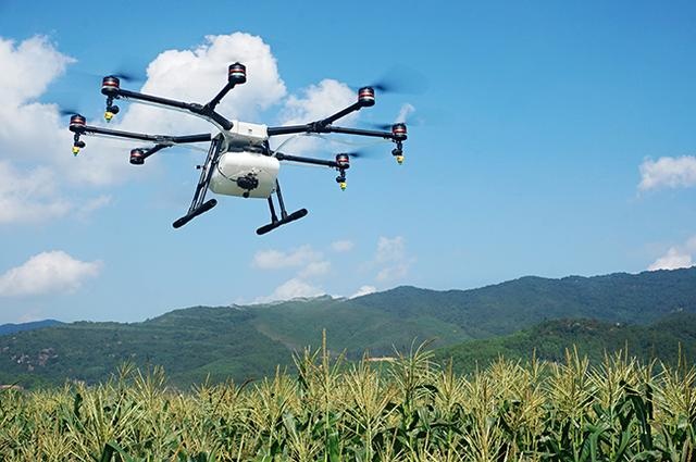 大疆推首款农业无人机 配八轴系统防腐蚀